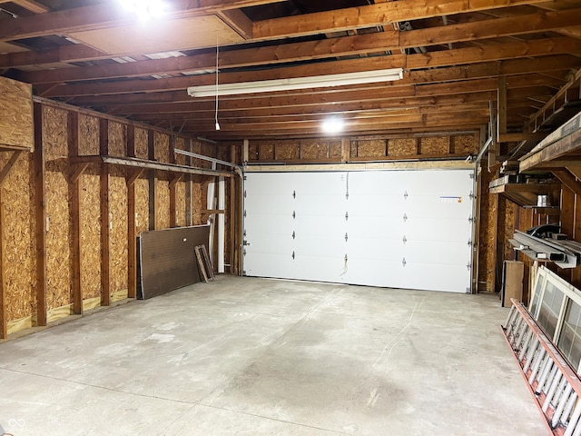 909 N Temple Ave, Indianapolis, IN 46201 - view of garage