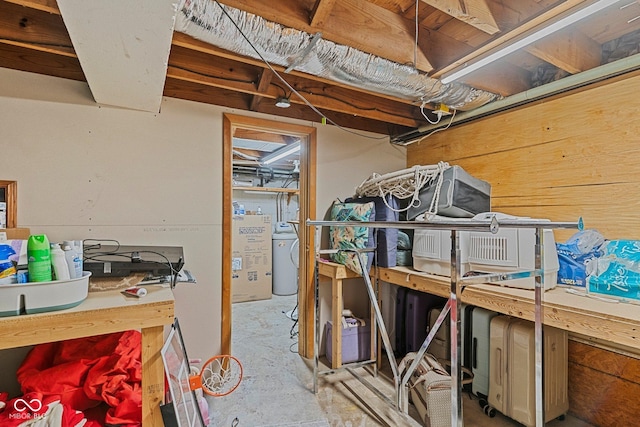 426 Tipton Ln, Columbus, IN 47201 - view of unfinished below grade area