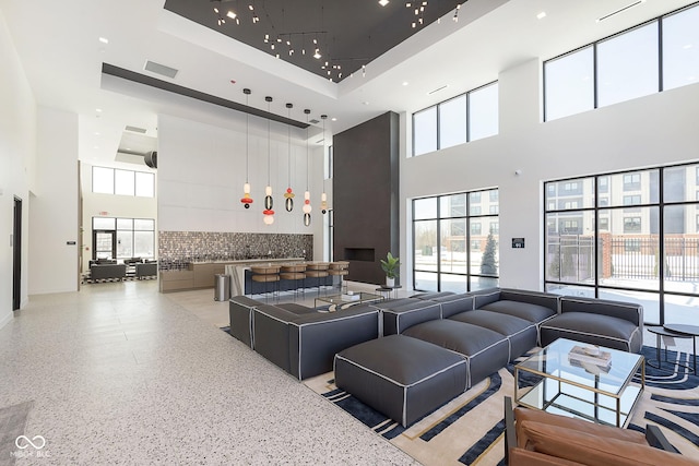 9741 Oleander Dr, Fishers, IN 46250 - building lobby featuring a towering ceiling