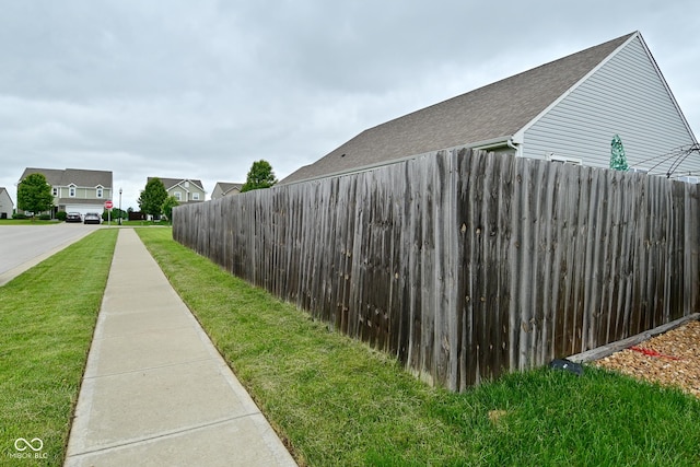 7515 Brattle Dr, Indianapolis, IN 46113 - view of yard