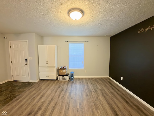 7851 Housefinch Ln, Indianapolis, IN 46239 - photo 9