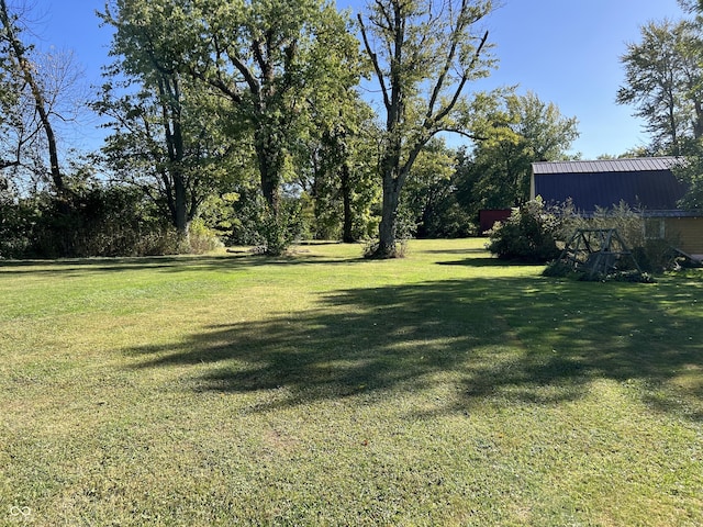 5855 S County Road 800 E, Coatesville, IN 46121 - view of grassy yard
