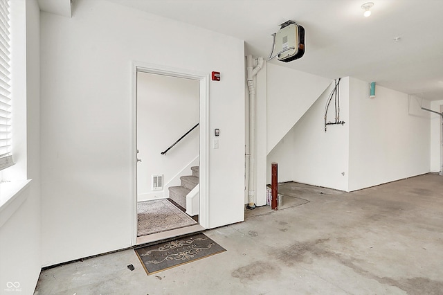 727 N Illinois St Unit 202, Indianapolis, IN 46204 - view of garage