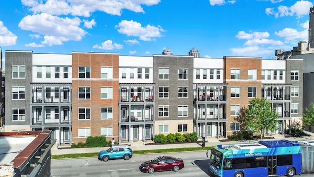 727 N Illinois St Unit 202, Indianapolis, IN 46204 - view of apartment building / complex