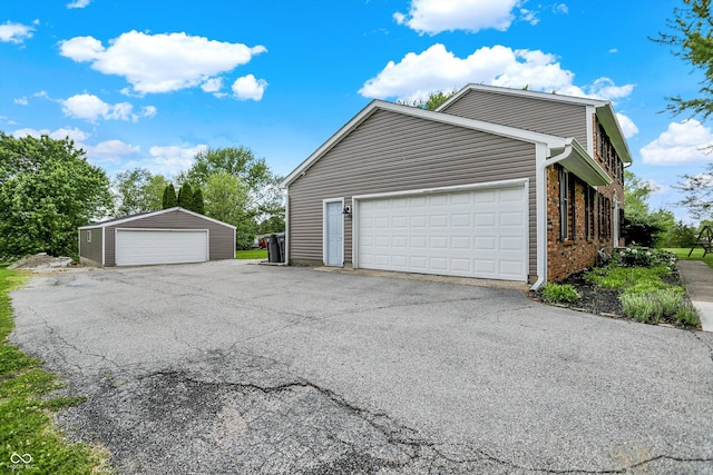 6838 Five Points Rd, Indianapolis, IN 46259 - view of detached garage