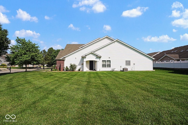 6105 Franklin Villas Way, Indianapolis, IN 46237 - rear view of house featuring cooling unit