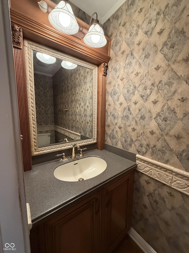 6609 N Tuxedo Ln, Indianapolis, IN 46220 - bathroom with vanity
