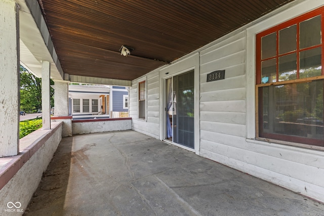 3134 N College Ave, Indianapolis, IN 46205 - covered porch featuring an attached carport