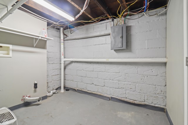1720 Woodlawn Ave, Indianapolis, IN 46203 - unfinished below grade area featuring electric panel