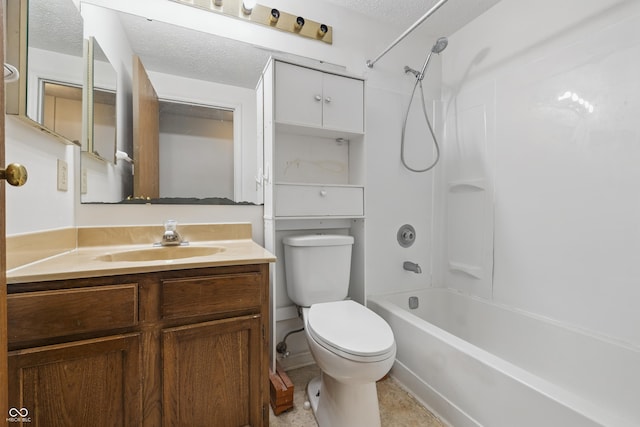 1826 Shorter Dr, Indianapolis, IN 46214 - full bath featuring toilet, vanity, shower / bath combination, and a textured ceiling