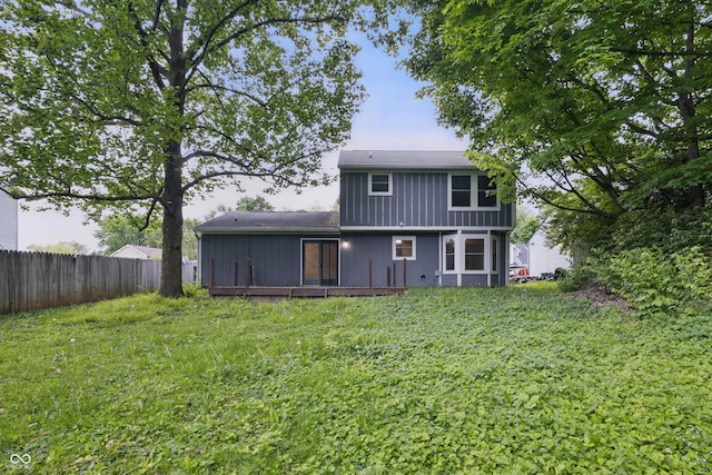 1826 Shorter Dr, Indianapolis, IN 46214 - view of rear view of house