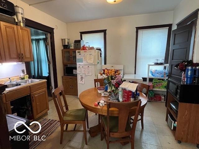 1304 Franklin St, Columbus, IN 47201 - view of dining room