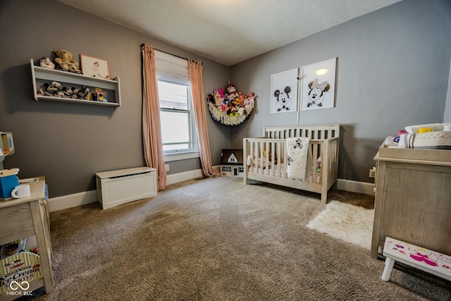 517 Bernard Ave, Indianapolis, IN 46208 - carpeted bedroom featuring a nursery area and baseboards