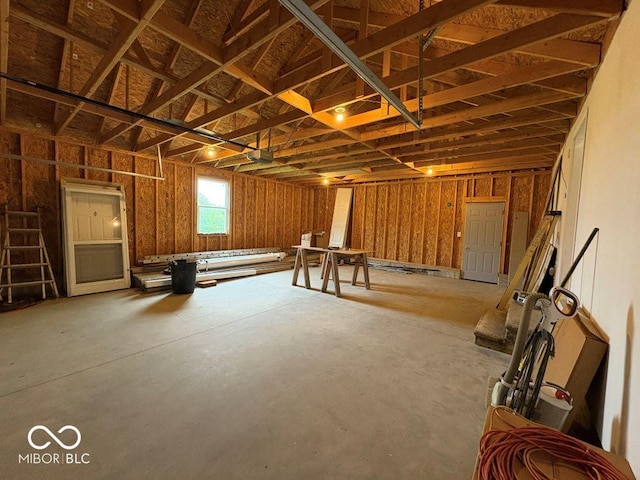 844 Ben Franklin St, Cloverdale, IN 46120 - below grade area with a garage