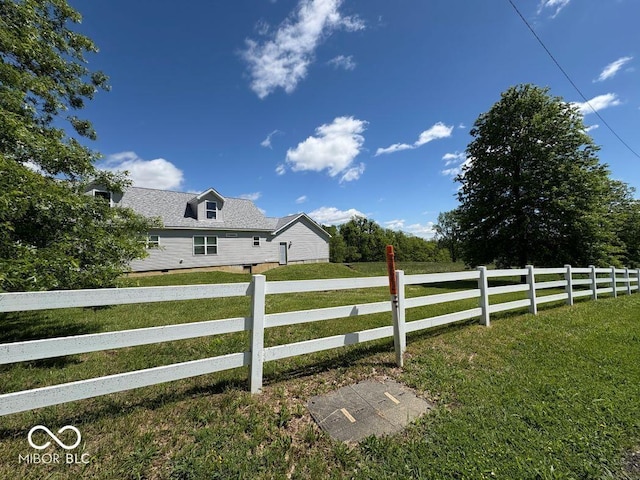 844 Ben Franklin St, Cloverdale, IN 46120 - view of yard