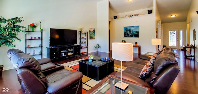 6110 Pelican Ln, Columbus, IN 47201 - living room with wood finished floors, a baseboard heating unit, and baseboards