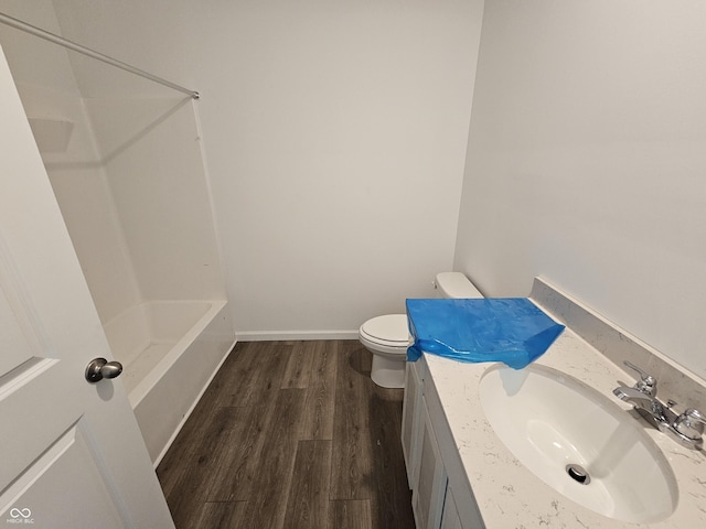2339 Pine Valley Dr, Plainfield, IN 46168 - full bath featuring wood finished floors, vanity, and  shower combination