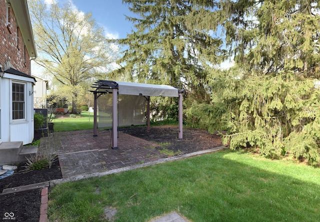 10245 Briar Creek Ln, Carmel, IN 46033 - view of grassy yard