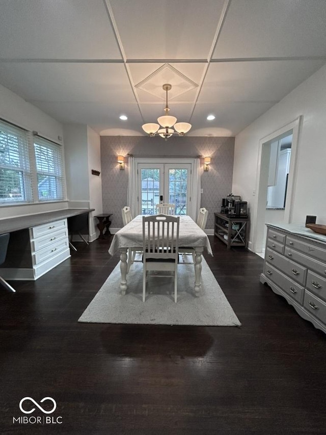 4040 Carrollton Ave, Indianapolis, IN 46205 - dining area featuring dark wood-style flooring, coffered ceiling, a chandelier, baseboards, and recessed lighting