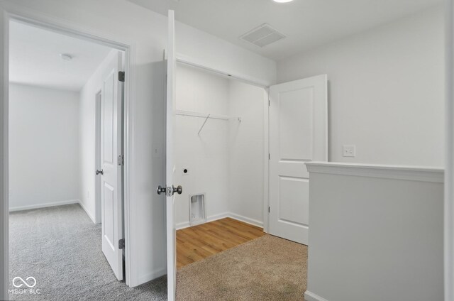 3947 Wren Dr, Brownsburg, IN 46112 - laundry area with carpet and baseboards