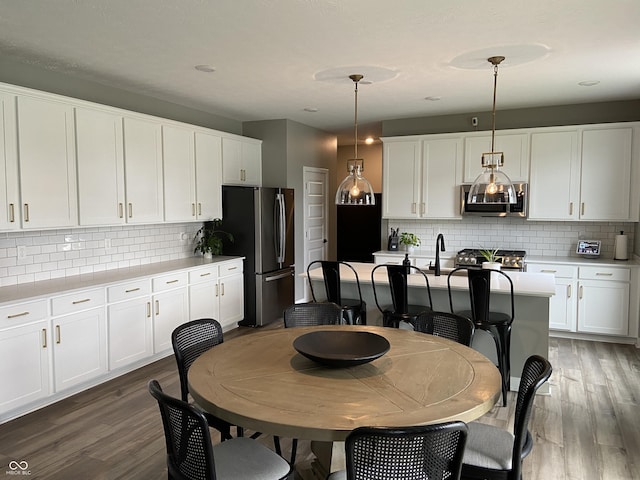 8876 Boylan Pl, Pendleton, IN 46064 - dining space with wood finished floors