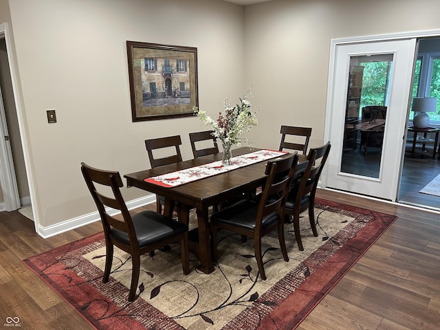 308 Bay Ridge Dr, Pendleton, IN 46064 - dining room featuring wood finished floors and baseboards