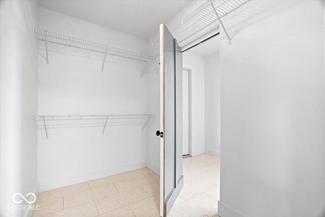 9605 W 100 S, Jamestown, IN 46147 - view of walk in closet