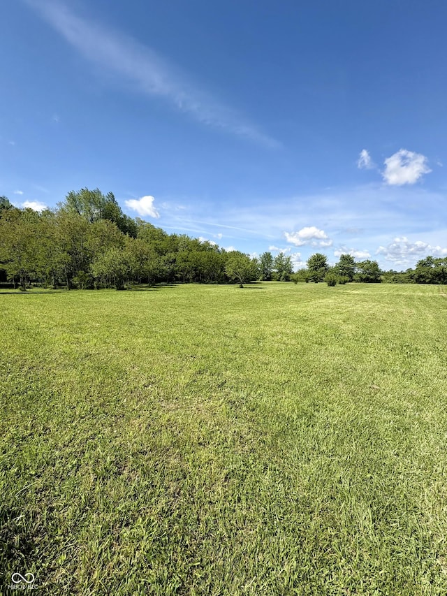 404 S Indiana St, Roachdale, IN 46172 - view of green lawn with a rural view