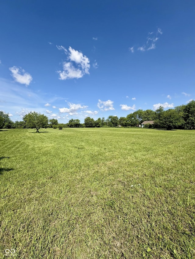 404 S Indiana St, Roachdale, IN 46172 - view of green lawn featuring a view of countryside