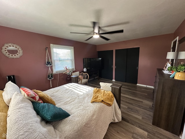 2028 Fairway Dr, Greencastle, IN 46135 - bedroom with wood finished floors and a ceiling fan