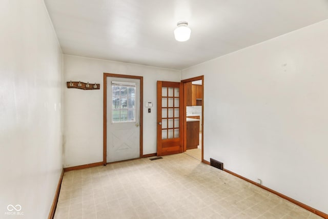 6012 S 625 W, Pendleton, IN 46064 - empty room featuring baseboards