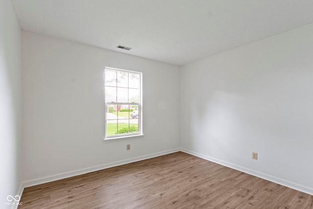 975 Atir Ln, Greenfield, IN 46140 - unfurnished room featuring wood finished floors and baseboards