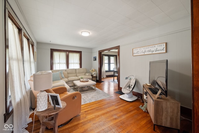 536 S 27th St, Lafayette, IN 47904 - living room with light wood-style flooring