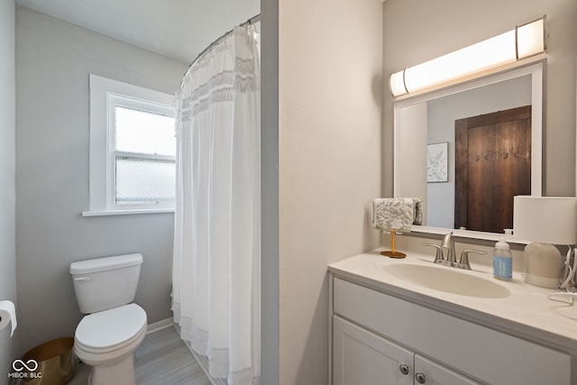 536 S 27th St, Lafayette, IN 47904 - bathroom featuring toilet and vanity