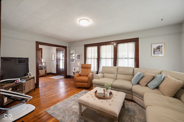 536 S 27th St, Lafayette, IN 47904 - living area with wood finished floors