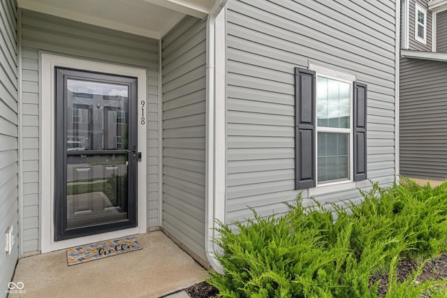 918 Cass Dr, Franklin, IN 46131 - view of property entrance