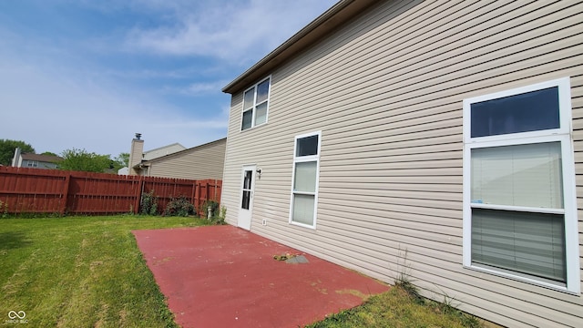 6637 Larkwood Ct, Indianapolis, IN 46241 - view of yard with a patio area