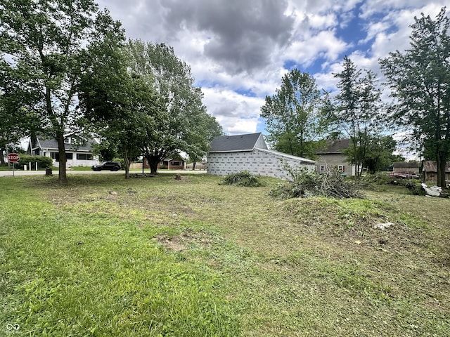 6326 N Main St, Wilkinson, IN 46186 - view of grassy yard