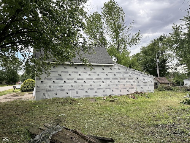 6326 N Main St, Wilkinson, IN 46186 - view of home's exterior featuring roof with shingles