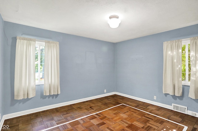 3215 E Edgewood Ave, Indianapolis, IN 46227 - spare room featuring baseboards