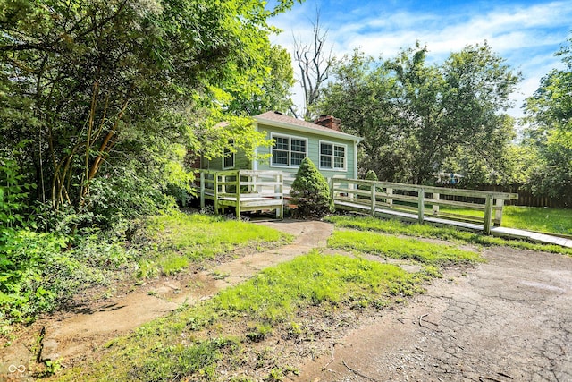 3215 E Edgewood Ave, Indianapolis, IN 46227 - view of yard featuring a deck