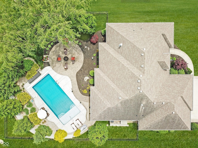 3335 Guilford Ln, Plainfield, IN 46168 - view of subject property featuring a pool area