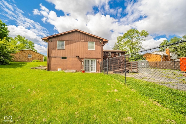 2544 N E Raintree Dr, New Castle, IN 47362 - rear view of property featuring french doors