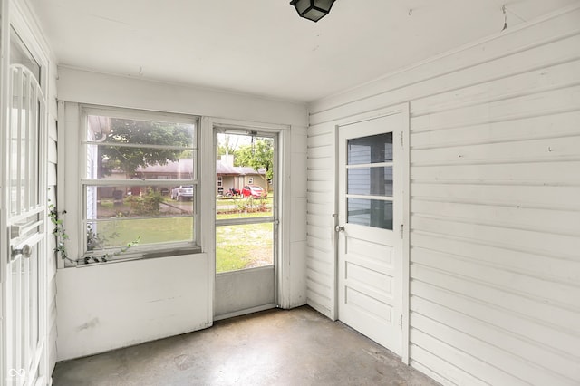 6580 N US Highway 31, Whiteland, IN 46184 - view of unfurnished sunroom