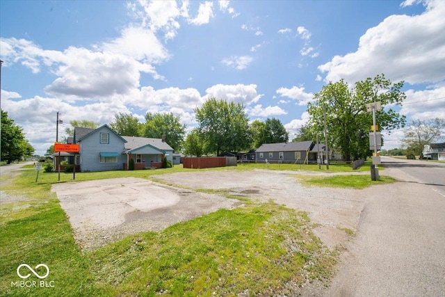5 E Jefferson St, Maxwell, IN 46154 - view of yard