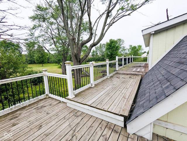 6336 N Carroll Rd, Indianapolis, IN 46235 - deck with a yard