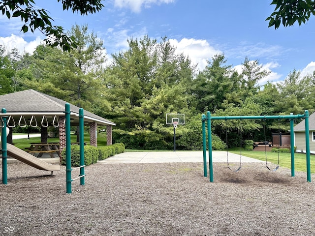 11700 Harvest Moon Dr, Noblesville, IN 46060 - community jungle gym featuring view of scattered trees
