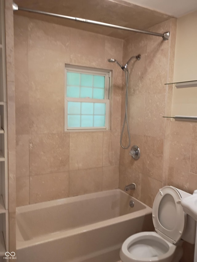 1008 E 61st St, Indianapolis, IN 46220 - full bath featuring  shower combination and toilet