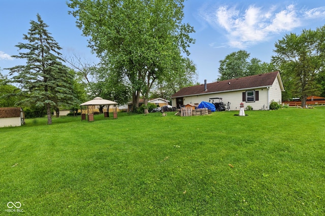 9130 E 18th St, Indianapolis, IN 46229 - view of green lawn with a gazebo