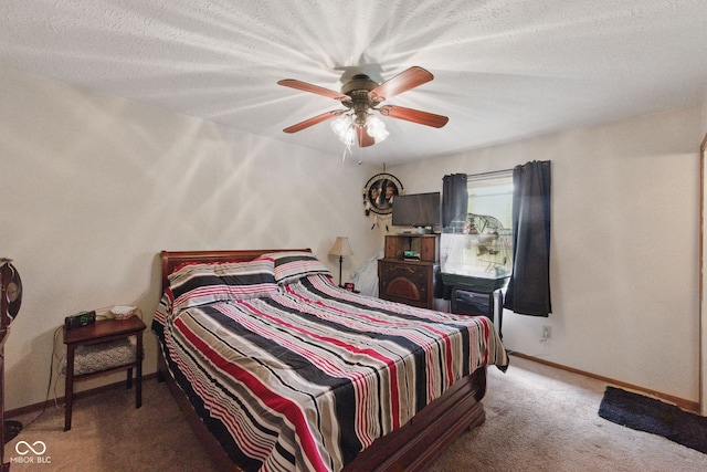 9130 E 18th St, Indianapolis, IN 46229 - carpeted bedroom with baseboards and ceiling fan